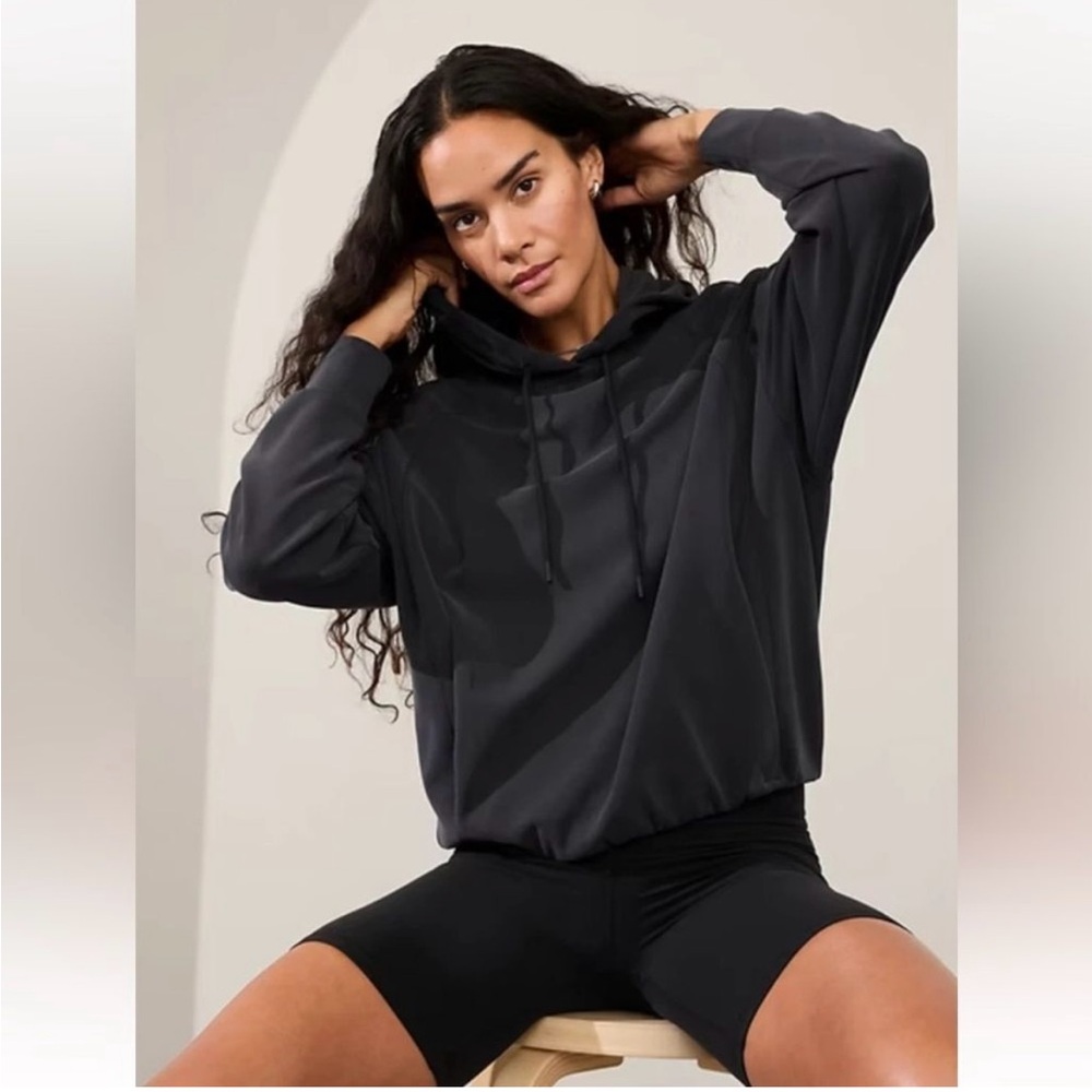 Athleta Seasoft Bubble Hem Pullover Hoodie NWT